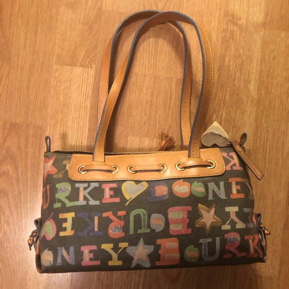 Black Dooney & Bourke Purse - Picture 2 of 8